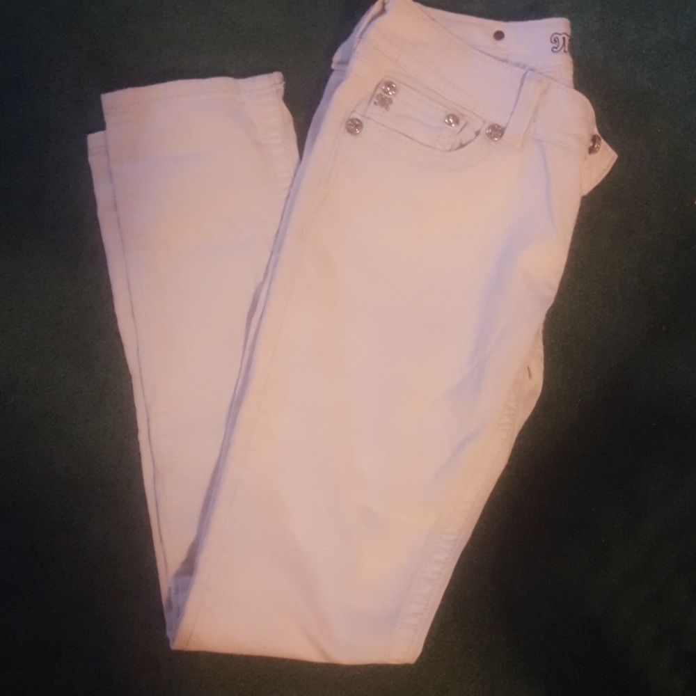 white Miss Me jeans